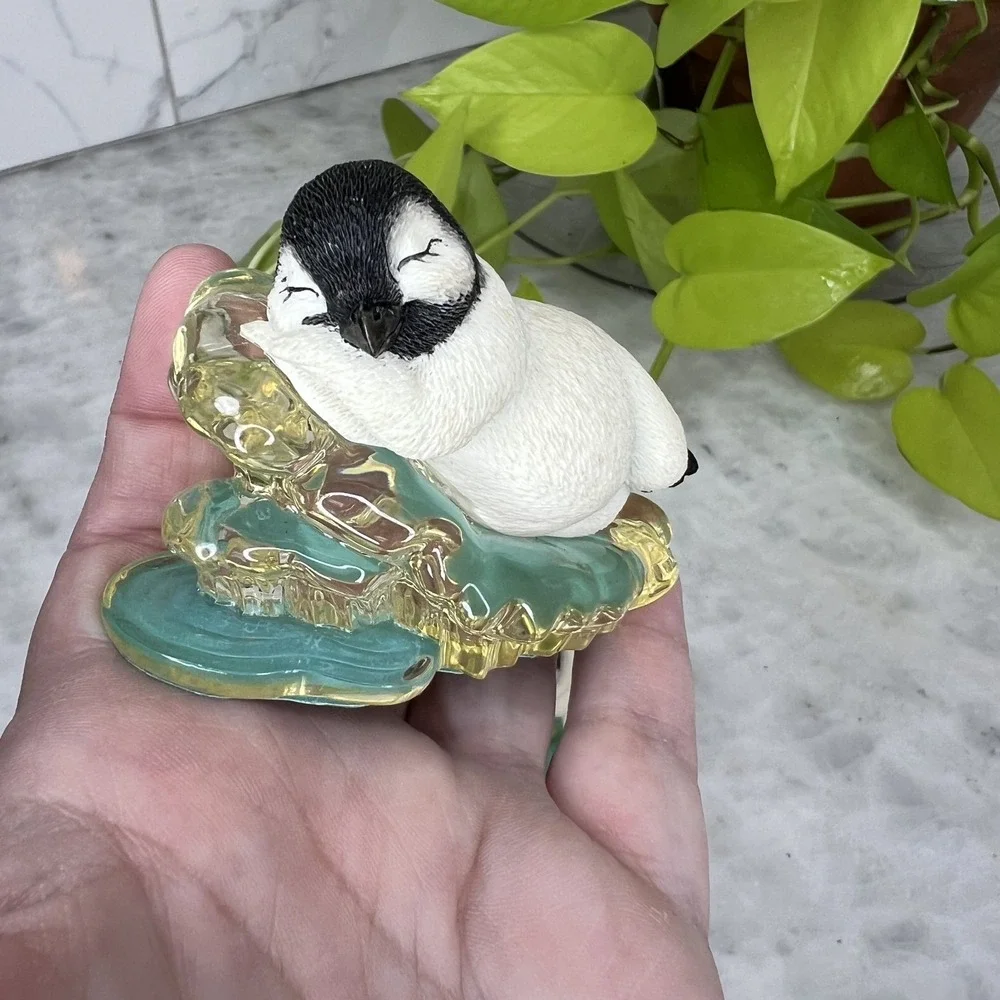 Hamilton Collection Polar Playmates Penguin Figurines Set Of 3 1998 Vintage